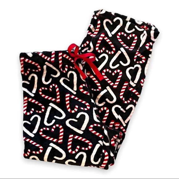 Faded Glory Heart Shaped Candy Canes on Black Fleece Background Size M (8-10) - Picture 2 of 3